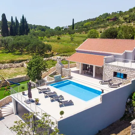 Madrevita Exclusive Villa *